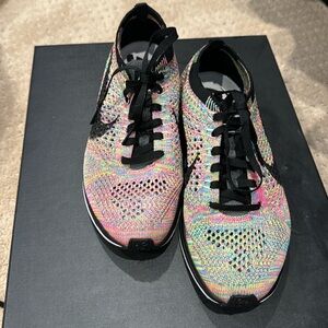 Men’s Nike fly knit racer